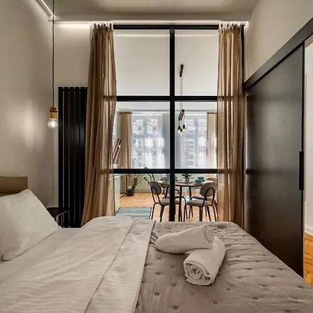 Rentplanet - Swietokrzyska Apartamento Breslavia